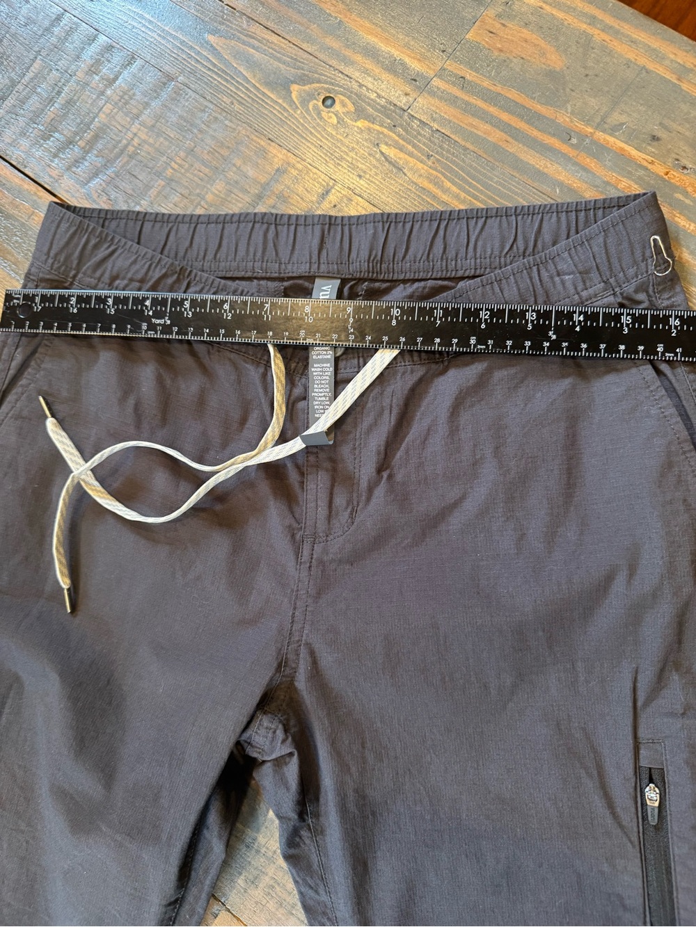 Vuori RIPSTOP Pants Charcoal sz Medium LIKE NEW - Picture 2 of 5